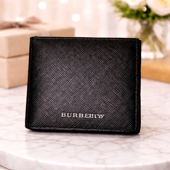Burberry Other - Burberry Black Leather Nova Check Snap Wallet Authentic Vintage